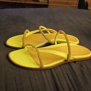 Vionic Yellow Sandals with Gold Accents Women's Size 8.5